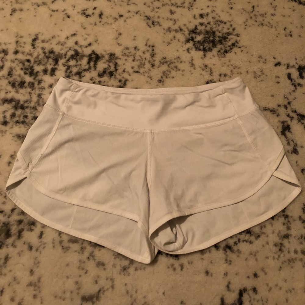 white lululemon speed shorts